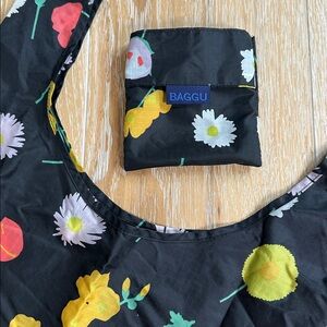 BAGGU Standard Baggu Tote with Carrying Pouch Desert Wildflower colorway